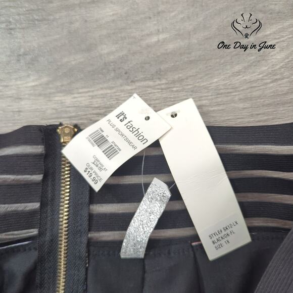 Touch Me Floral A Line Skirt Size 1X - Picture 2 of 5